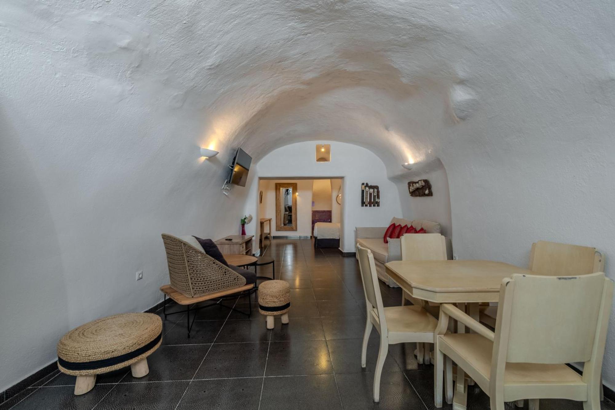Aroma Suites Fira (Santorini) Exterior foto